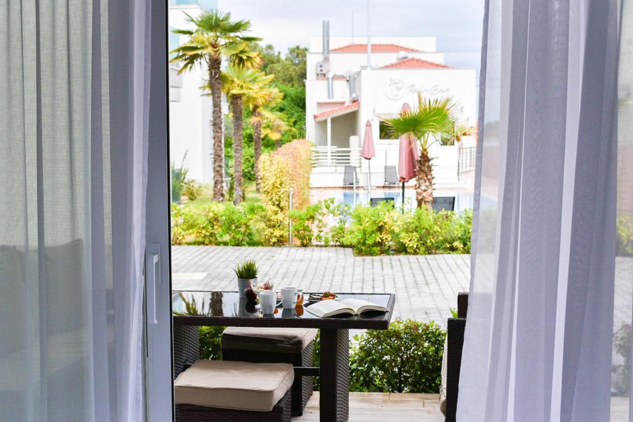 Acrotel Porto Brava Luxury Villas Ormos Panagias Dış mekan fotoğraf