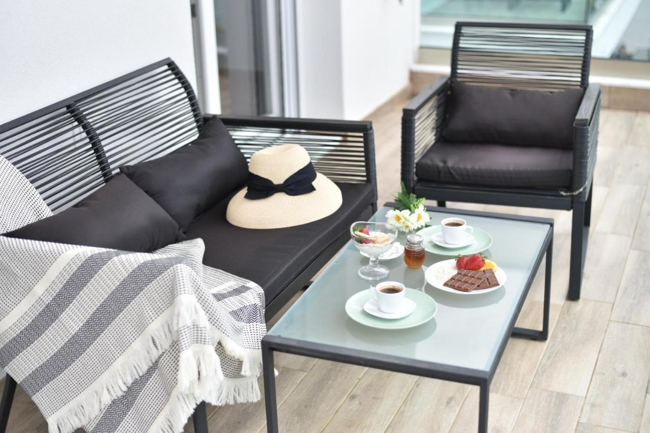 Acrotel Porto Brava Luxury Villas Ormos Panagias Dış mekan fotoğraf