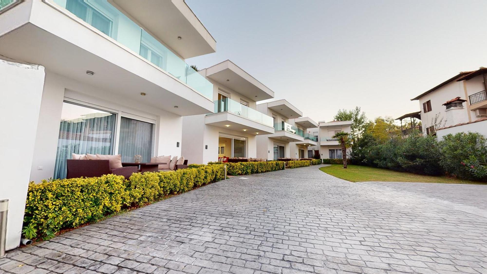 Acrotel Porto Brava Luxury Villas Ormos Panagias Dış mekan fotoğraf