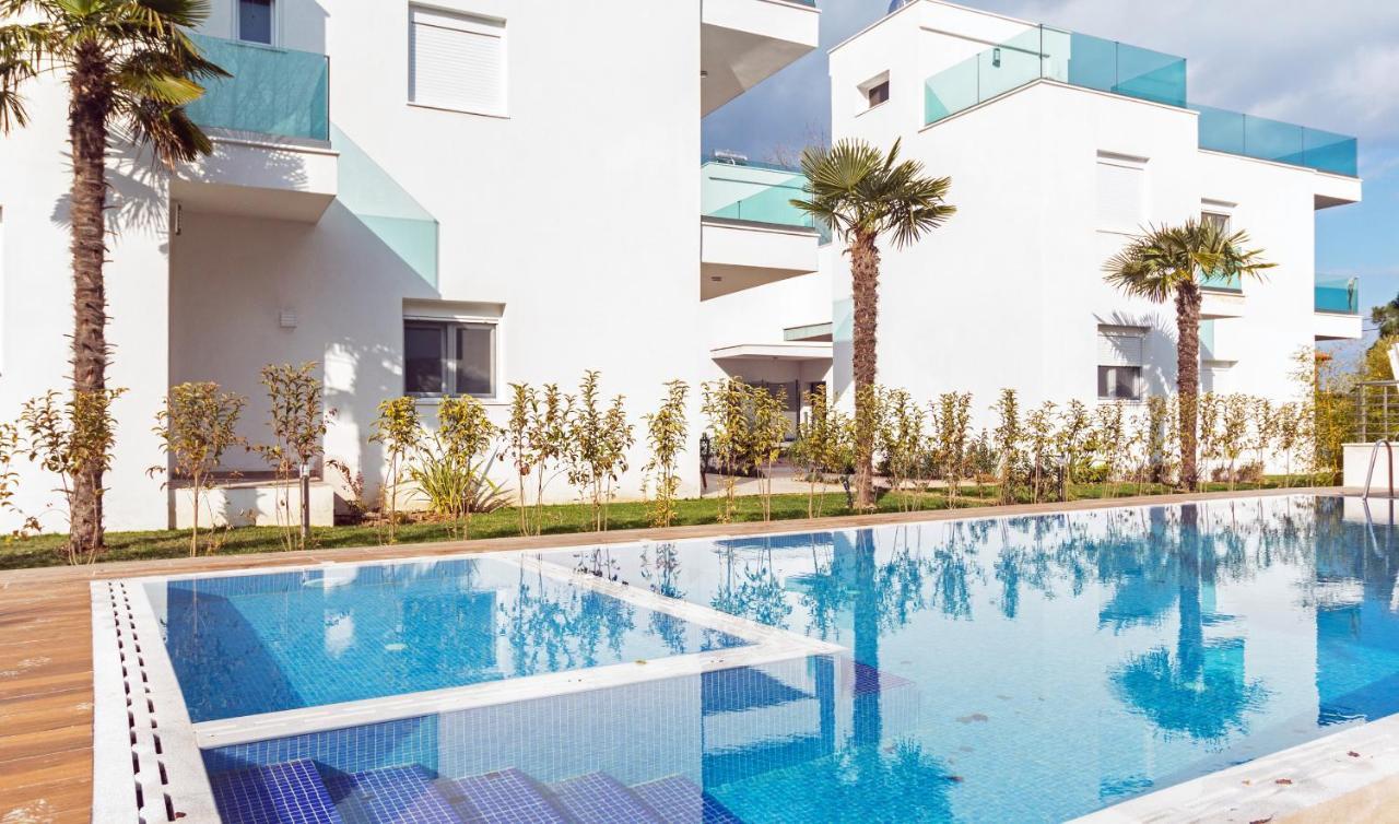 Acrotel Porto Brava Luxury Villas Ormos Panagias Dış mekan fotoğraf