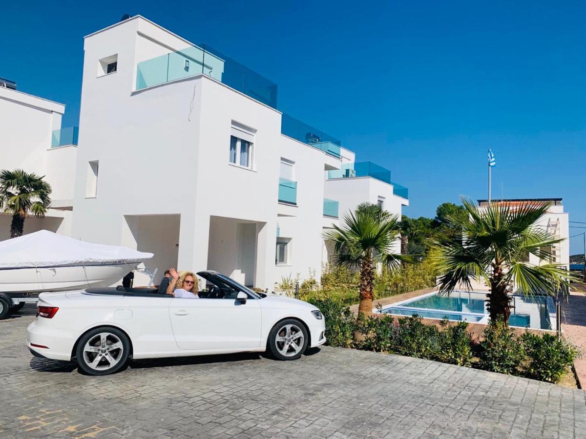 Acrotel Porto Brava Luxury Villas Ormos Panagias Dış mekan fotoğraf